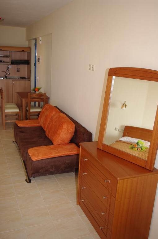 Gold Apartments Πλατανές Εξωτερικό φωτογραφία